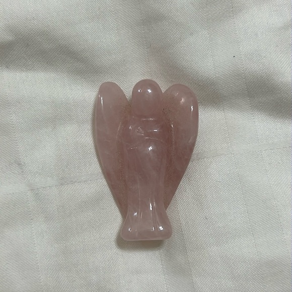 Authentic Rose Quartz Angel - Picture 1 of 1